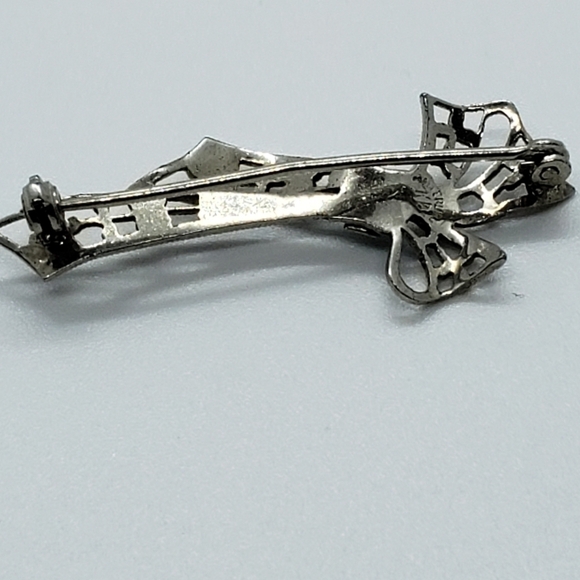 ANTIQUE Sterling Silver Filagree Laced Bow Brooch Pin Maker Signed ArtDeco Green - Picture 5 of 5